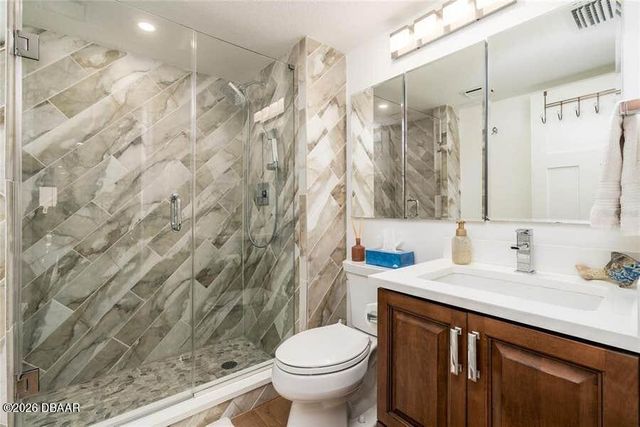 503 N Causeway Apt 202, New Smyrna Beach, FL 32169