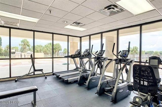 503 N Causeway Apt 202, New Smyrna Beach, FL 32169