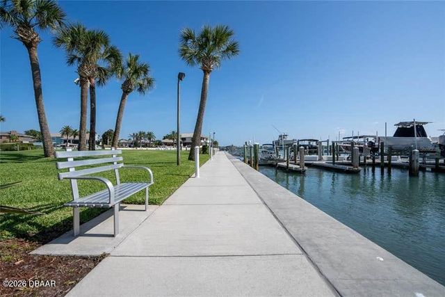 503 N Causeway Apt 202, New Smyrna Beach, FL 32169