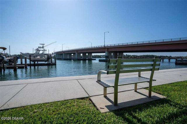 503 N Causeway Apt 202, New Smyrna Beach, FL 32169