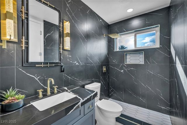 2058 Troon Drive, Henderson, NV 89074