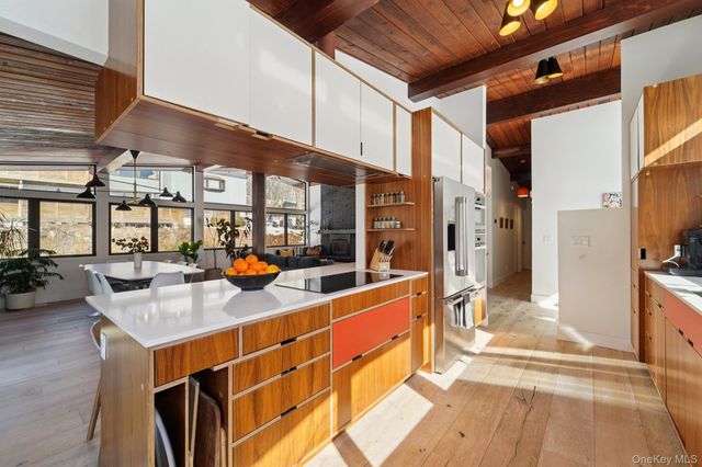 23 Crossbar Road, Hastings-on-hudson, NY 10706