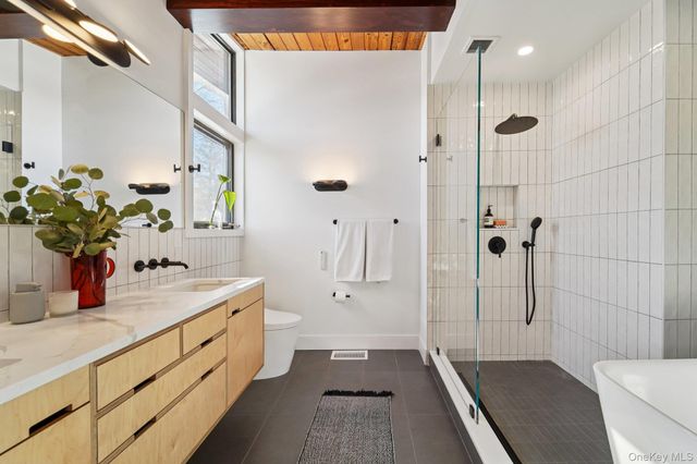 23 Crossbar Road, Hastings-on-hudson, NY 10706