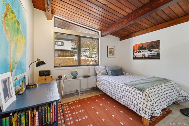 23 Crossbar Road, Hastings-on-hudson, NY 10706