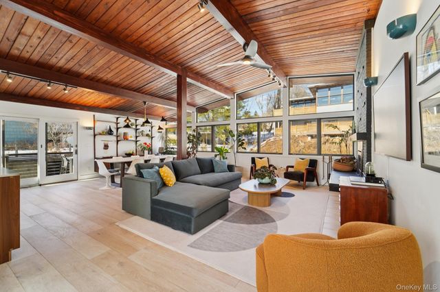 23 Crossbar Road, Hastings-on-hudson, NY 10706