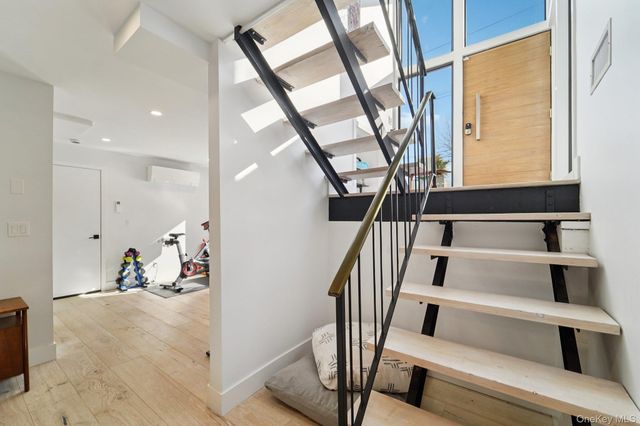 23 Crossbar Road, Hastings-on-hudson, NY 10706