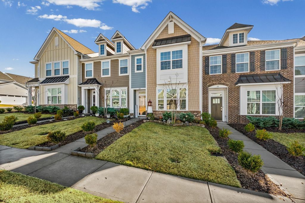 309 Novelty Drive, Greer, SC 29651