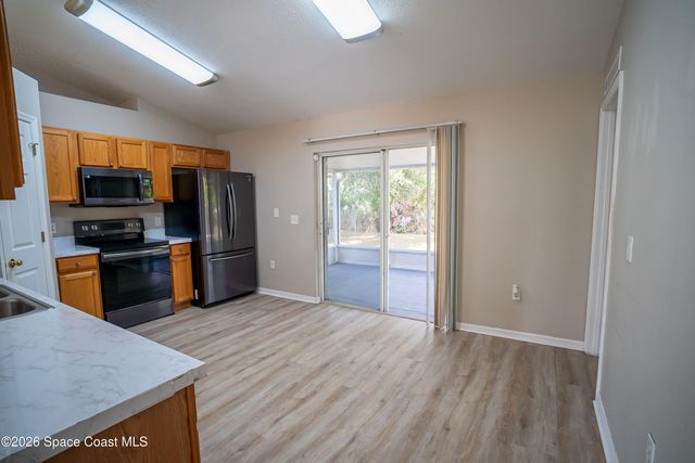 753 Starland Street SE, Palm Bay, FL 32909