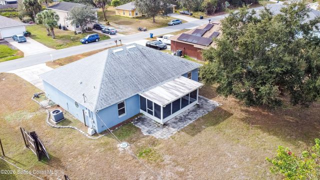 753 Starland Street SE, Palm Bay, FL 32909