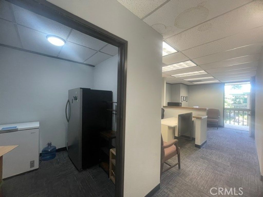 222 N Mountain 210, Upland, CA 91786 — photo 4