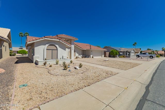 14130 W PENNYSTONE Drive, Sun City West, AZ 85375