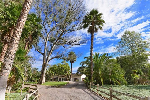 6710 El Montevideo, Rancho Santa Fe, CA 92067