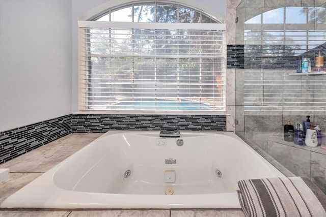 4407 Echo Falls Drive, Houston, TX 77345