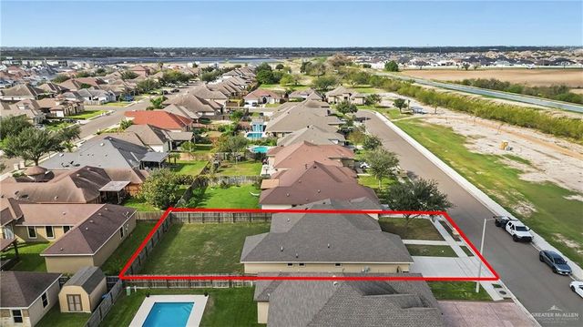 1821 W Stanford Avenue, Mcallen, TX 78504