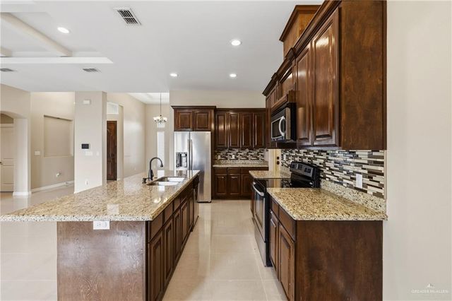 1821 W Stanford Avenue, Mcallen, TX 78504