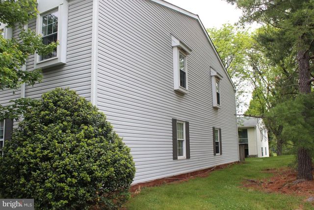 1201-A CROSSHILL CT, Lansdale, PA 19446