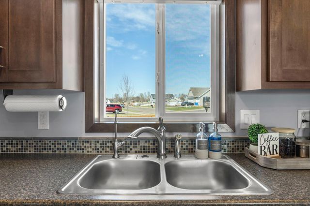 1130 18th Avenue SE, Cambridge, MN 55008