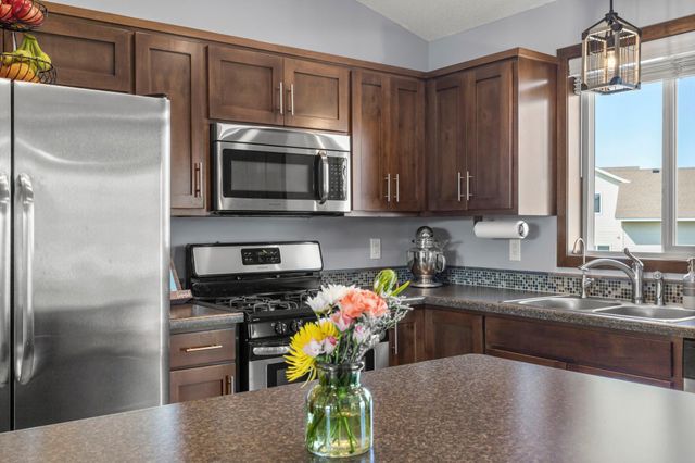 1130 18th Avenue SE, Cambridge, MN 55008