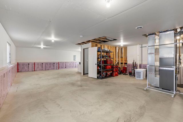 1130 18th Avenue SE, Cambridge, MN 55008