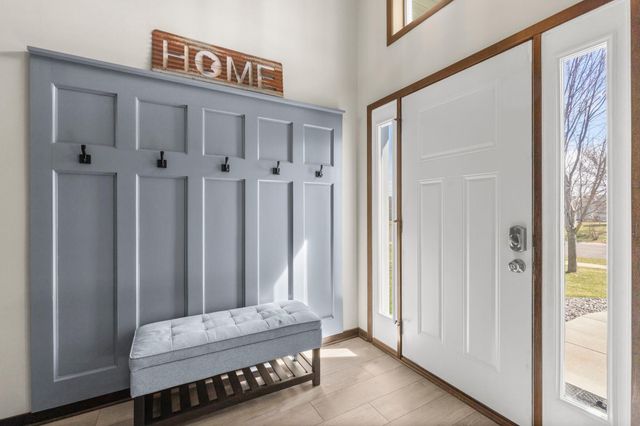 1130 18th Avenue SE, Cambridge, MN 55008