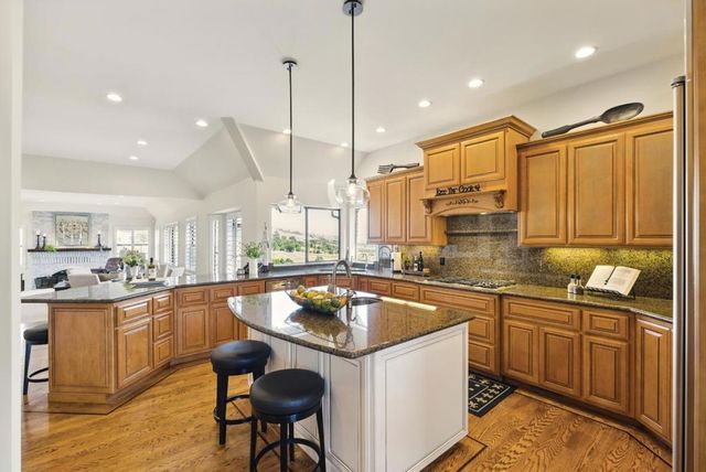 2525 Bridle Path Drive, Gilroy, CA 95020