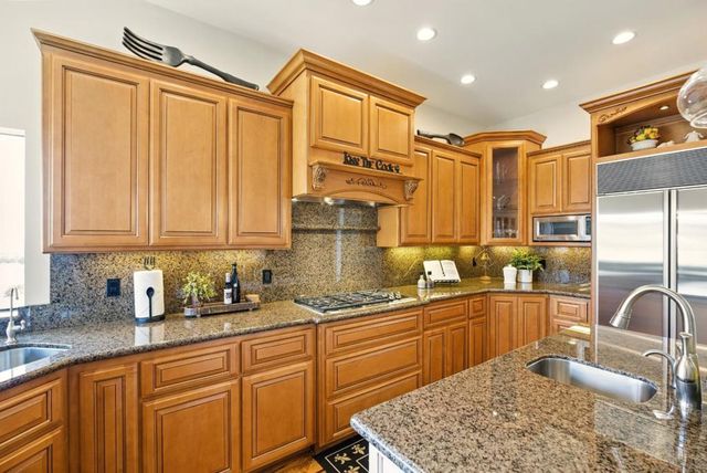 2525 Bridle Path Drive, Gilroy, CA 95020