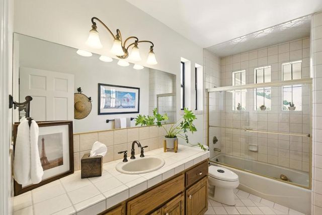 2525 Bridle Path Drive, Gilroy, CA 95020