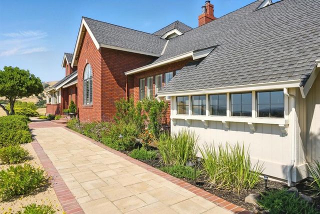 2525 Bridle Path Drive, Gilroy, CA 95020