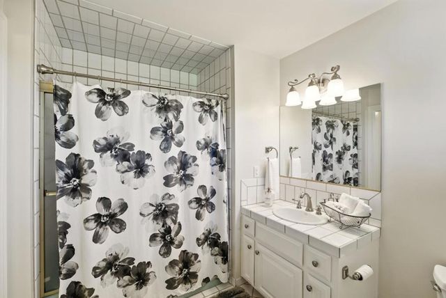 2525 Bridle Path Drive, Gilroy, CA 95020