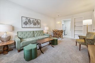 855 Augusta Drive 27, Houston, TX 77057