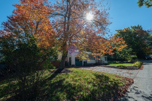 179 Reingold Ave, Fitchburg, MA 01420