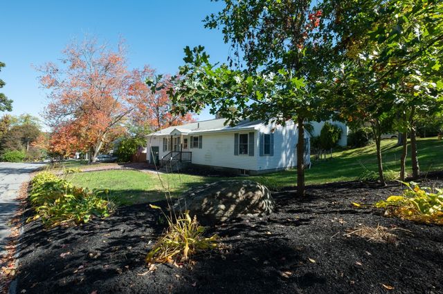 179 Reingold Ave, Fitchburg, MA 01420