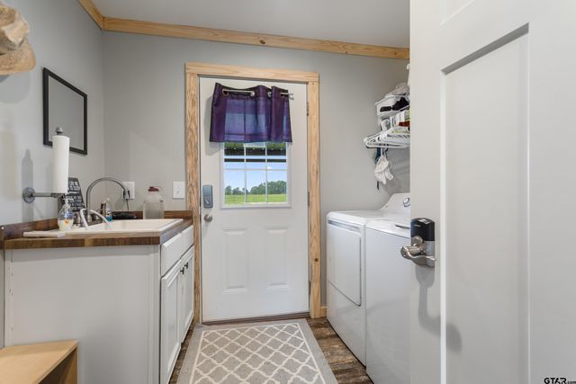 8642 & 8644 S FM 779, Alba, TX 75410