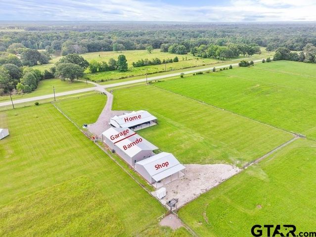 8642 & 8644 S FM 779, Alba, TX 75410