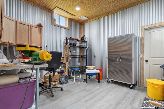 8642 & 8644 S FM 779, Alba, TX 75410