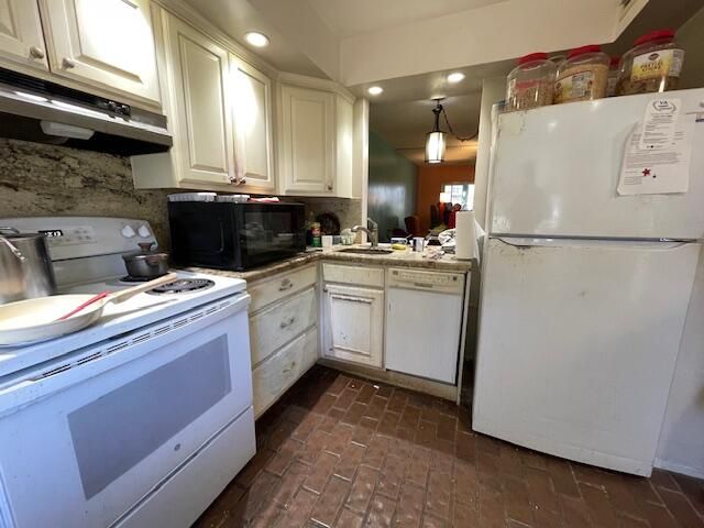 4602 Martinique Way F1, Coconut Creek, FL 33066