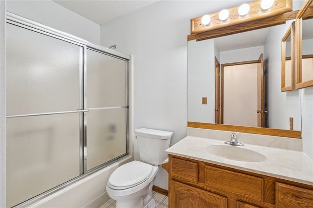 601 16th Avenue, Grinnell, IA 50112