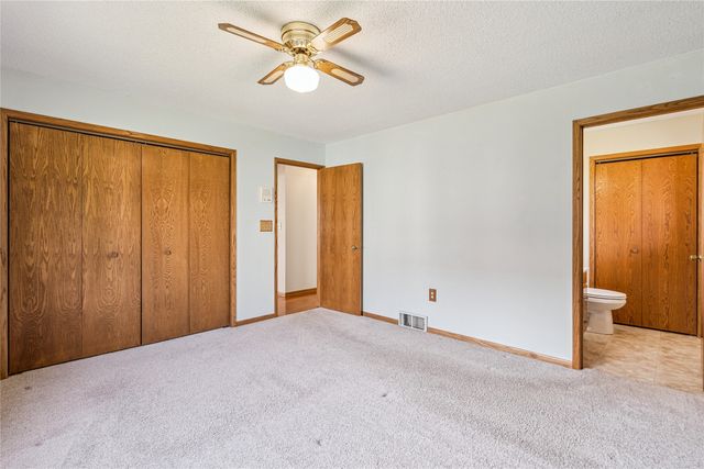 601 16th Avenue, Grinnell, IA 50112