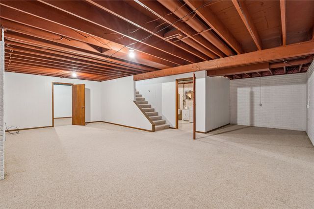 601 16th Avenue, Grinnell, IA 50112