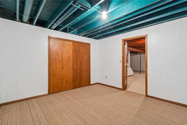 601 16th Avenue, Grinnell, IA 50112