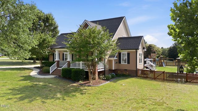 101 Caledonia Lane, Clayton, NC 27520