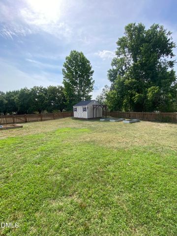101 Caledonia Lane, Clayton, NC 27520