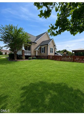 101 Caledonia Lane, Clayton, NC 27520