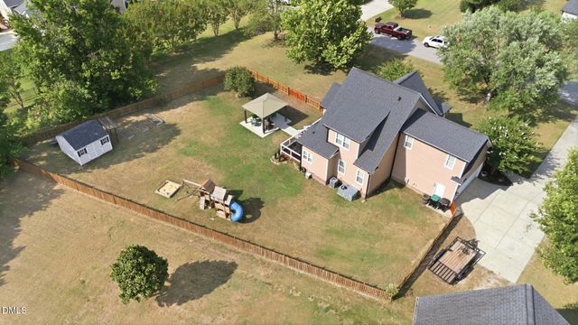101 Caledonia Lane, Clayton, NC 27520
