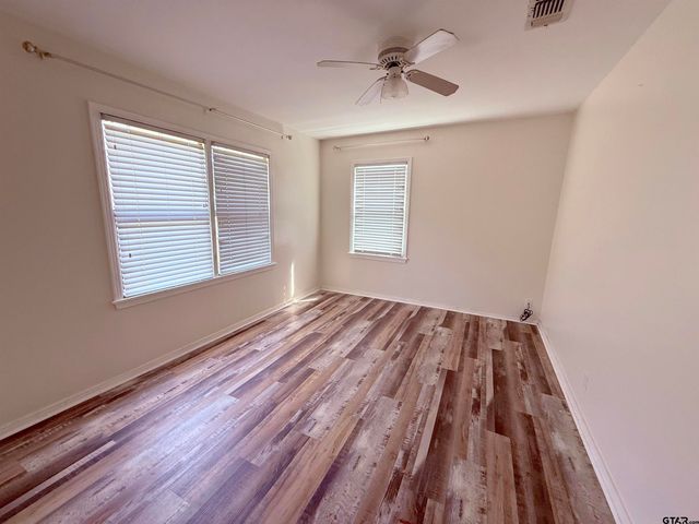 200 E Myrtle, Winnsboro, TX 75494