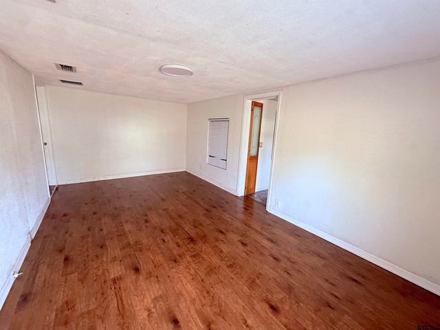 200 E Myrtle, Winnsboro, TX 75494