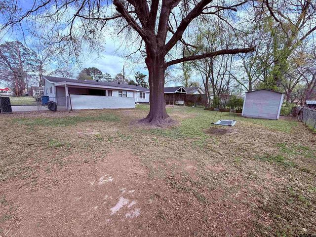 200 E Myrtle, Winnsboro, TX 75494