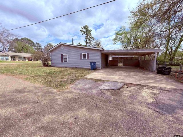 200 E Myrtle, Winnsboro, TX 75494
