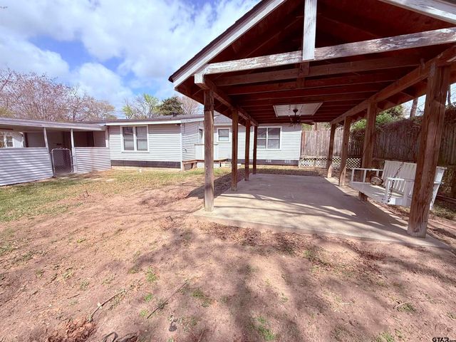 200 E Myrtle, Winnsboro, TX 75494