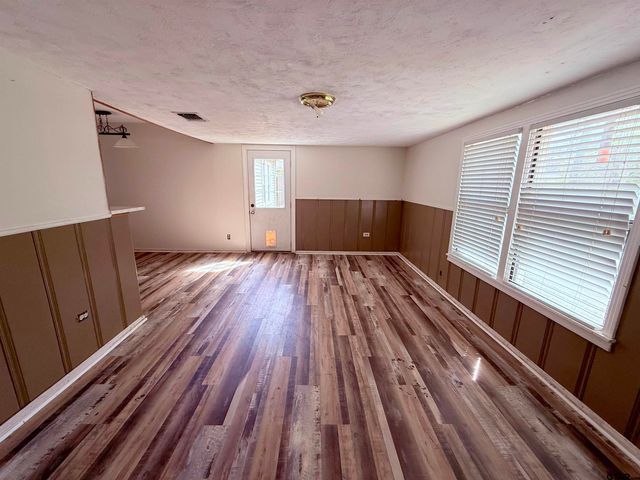 200 E Myrtle, Winnsboro, TX 75494